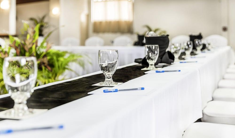Tokatoka Resort Hotel Nadi Luaran gambar